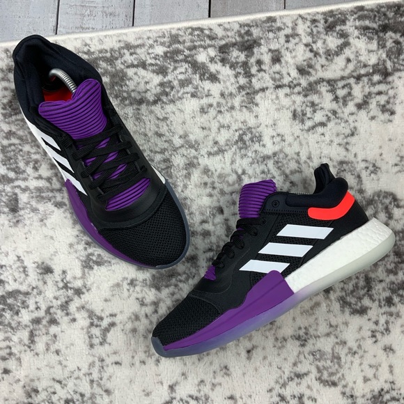 marquee boost active red black